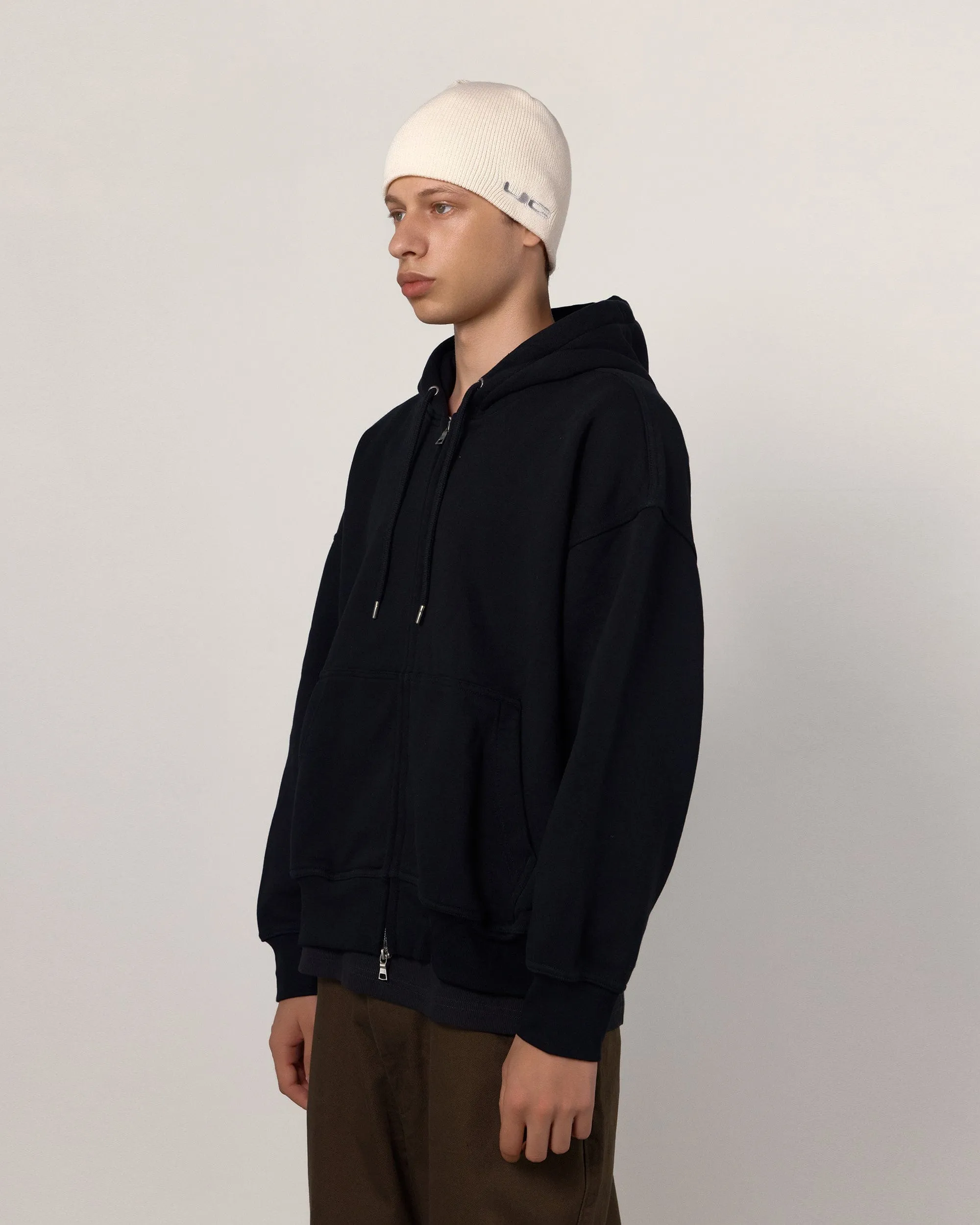 BEANIE / UC / WING / IV