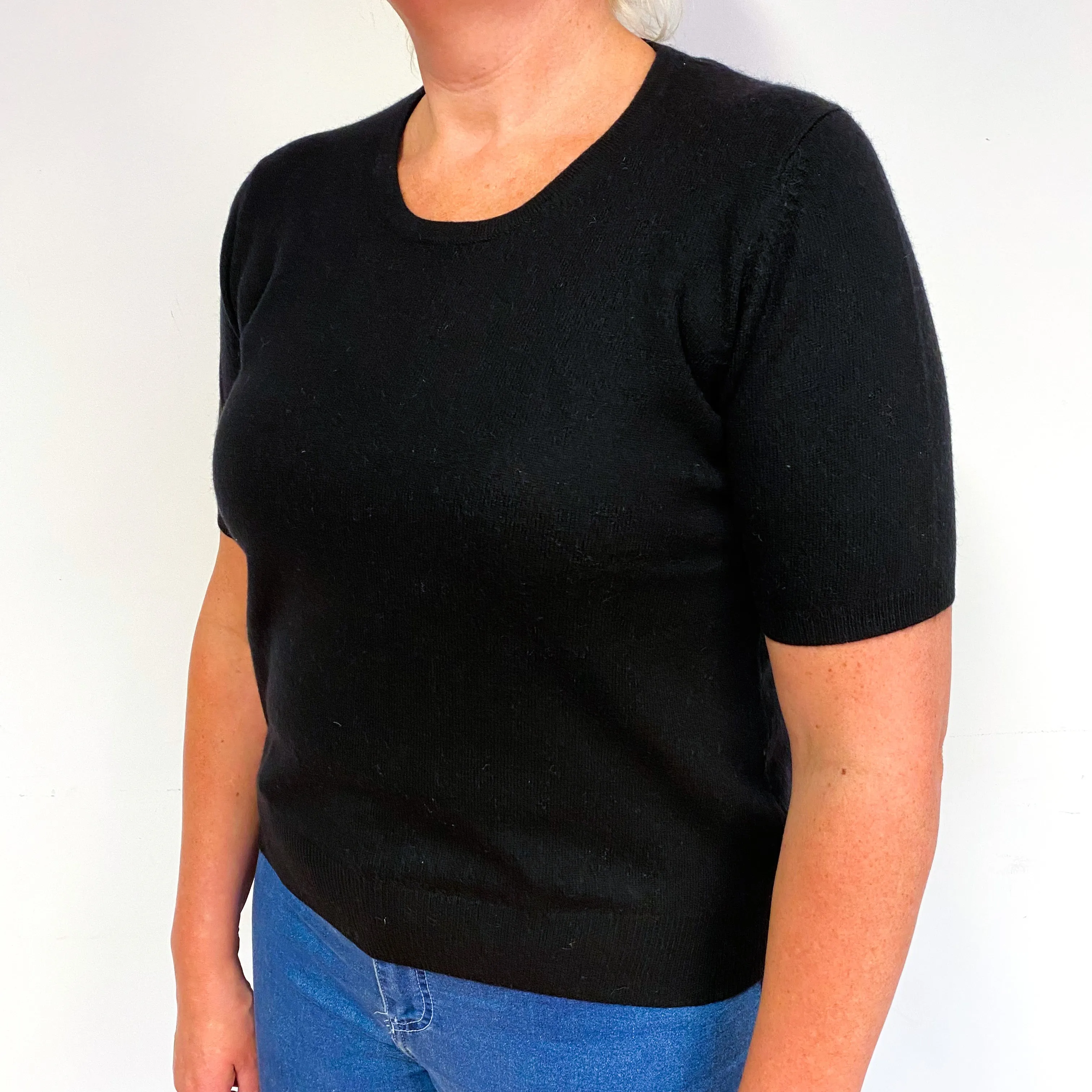 Black Short Sleeve Cashmere Crew Neck Jumper Large