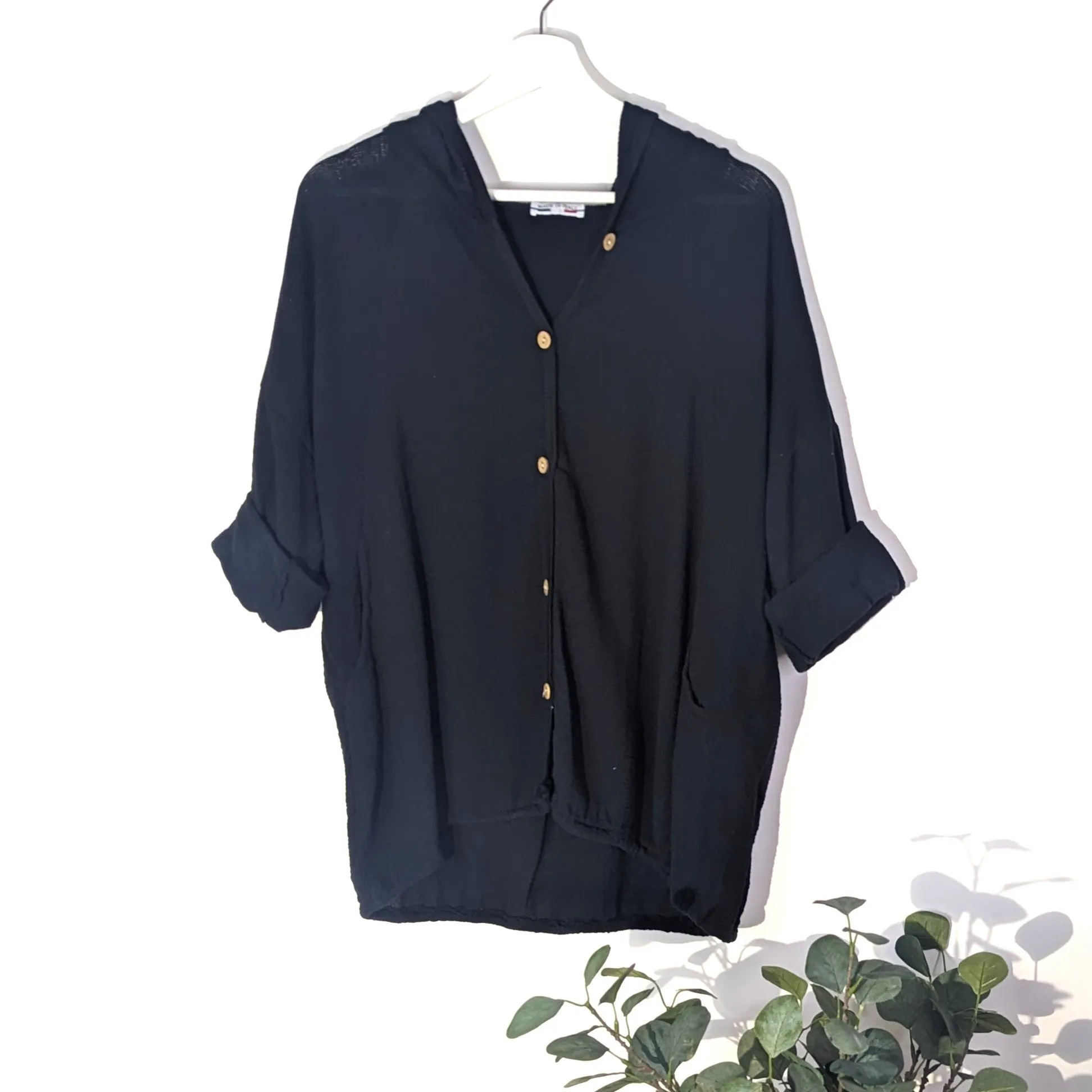 Cotton Summer hoodie with coco wood buttons and drawstring (S-M)