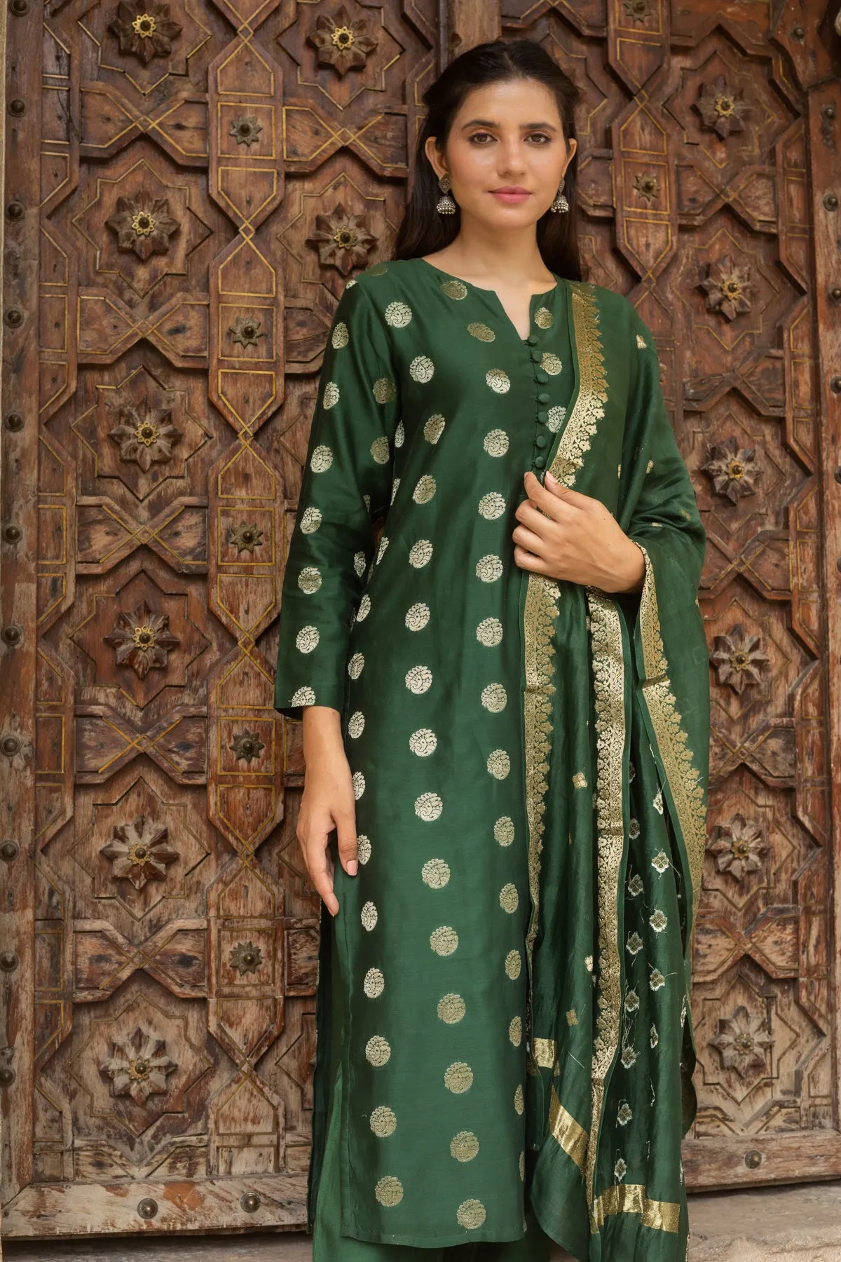 Diva Deep Green Jacquard Silk Kurta, Pants and Dupatta - Set