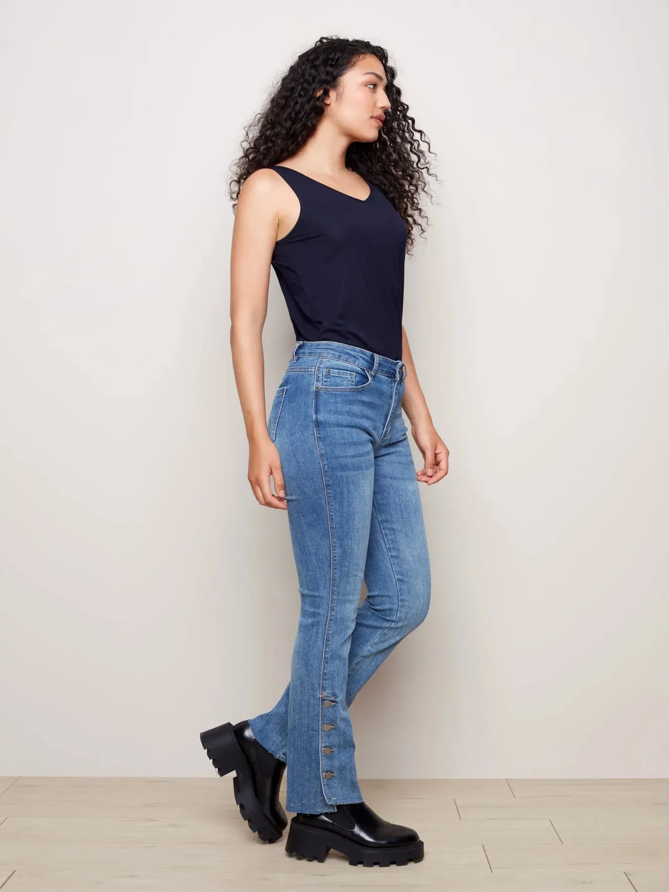FLARE JEANS WITH SIDE BUTTONS