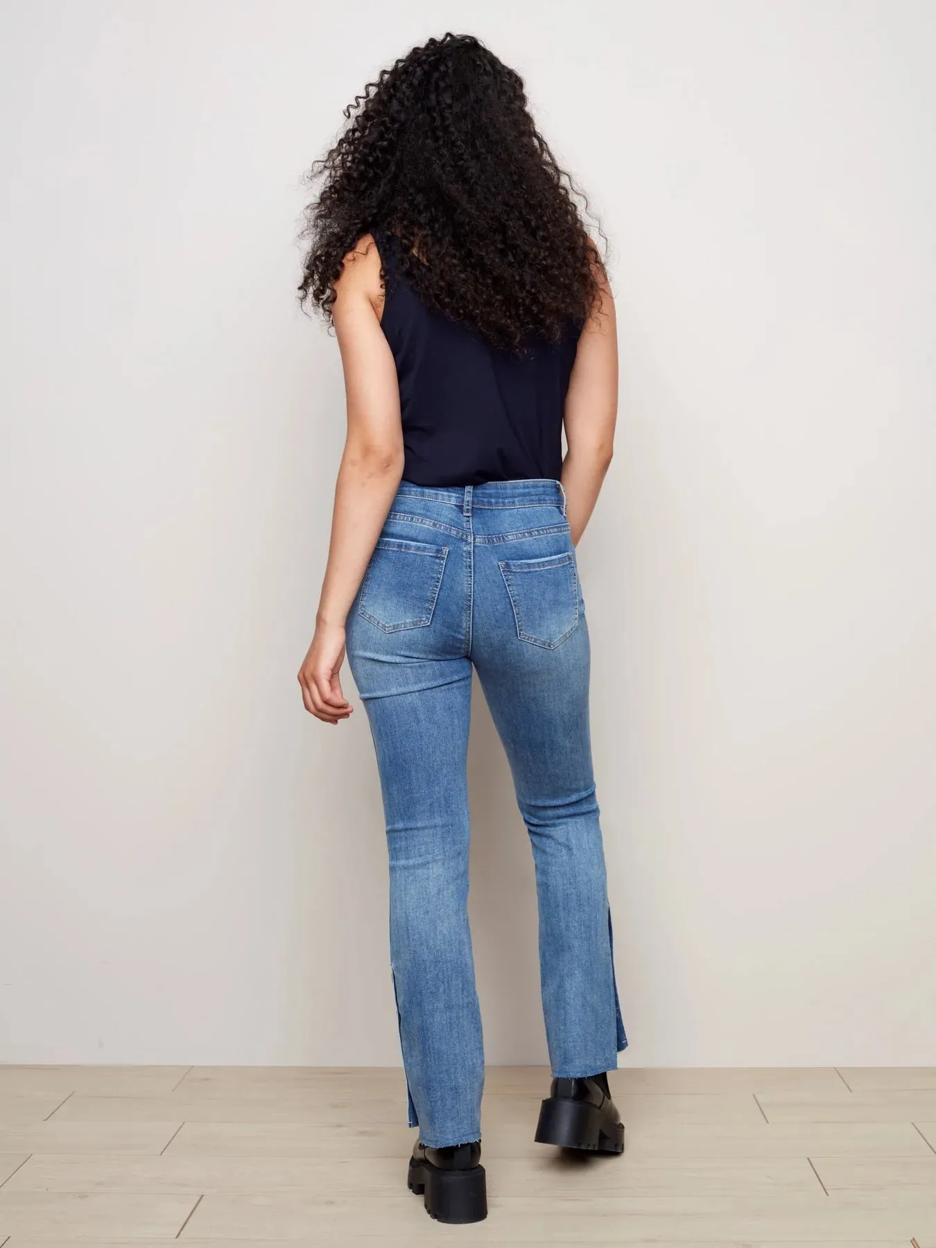 FLARE JEANS WITH SIDE BUTTONS