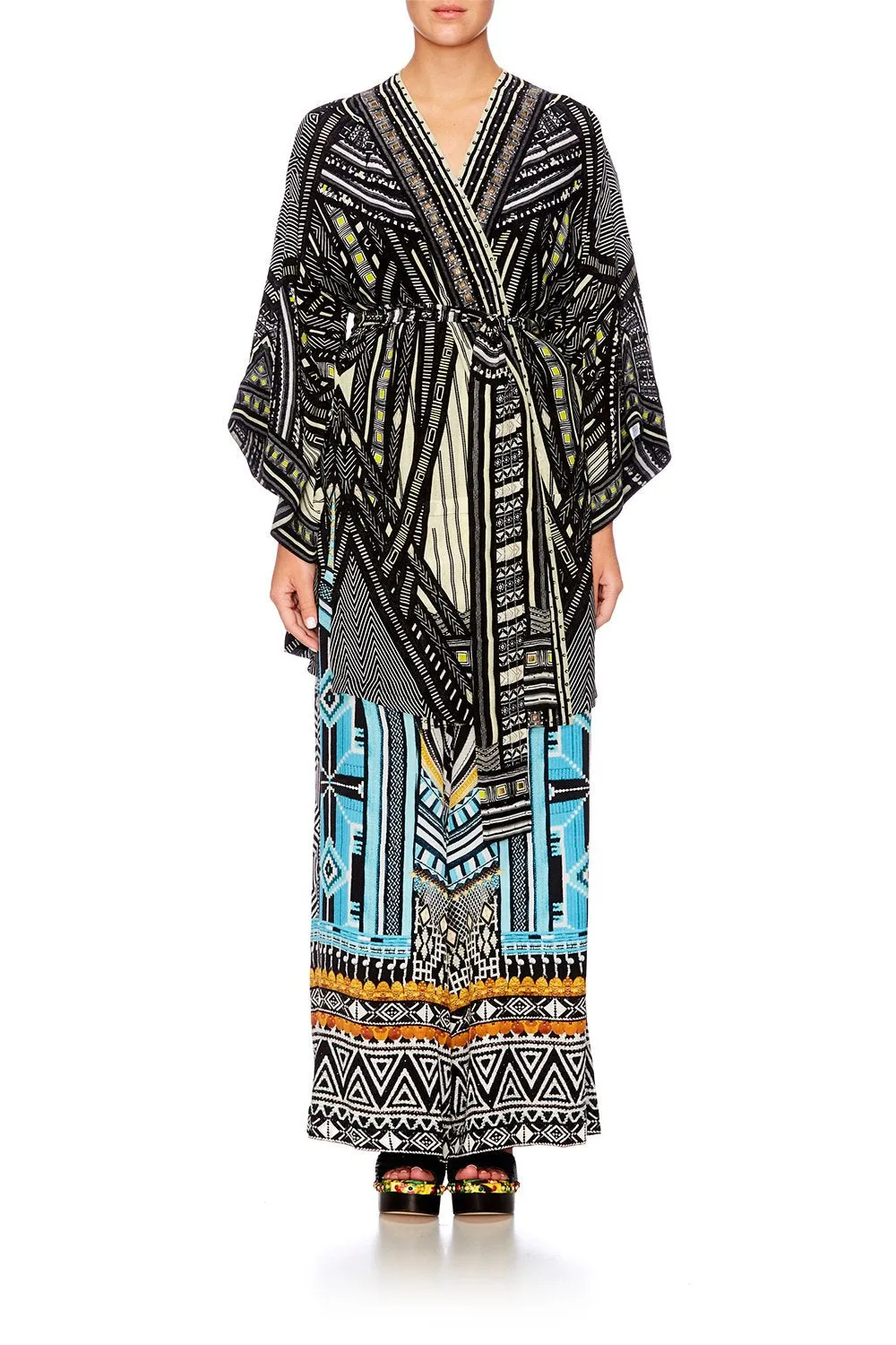 KIMONO WITH TIE BELT BETWEEN THE LINES