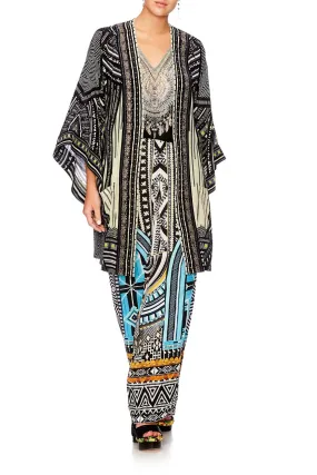 KIMONO WITH TIE BELT BETWEEN THE LINES