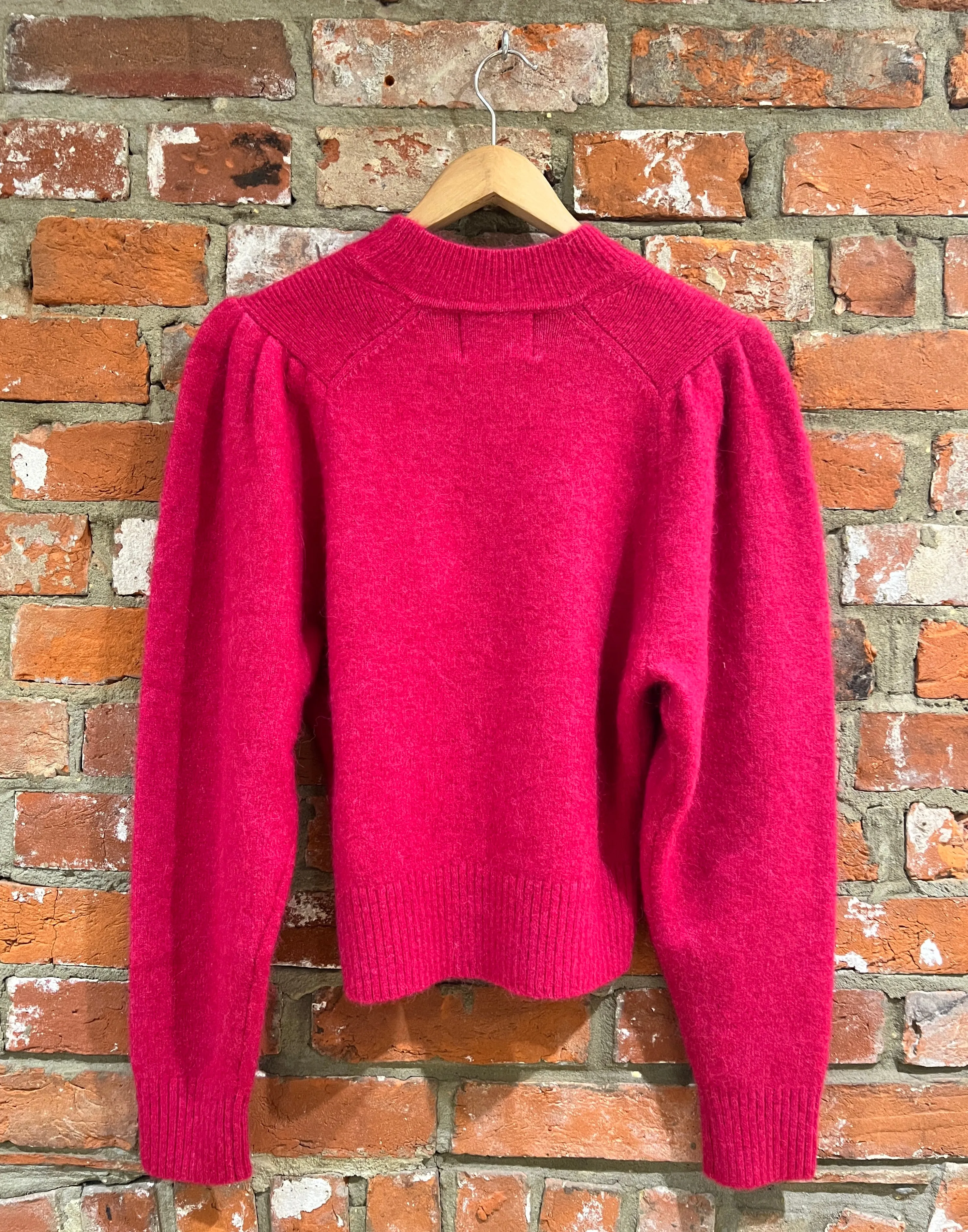 Onnie Pullover in Raspberry