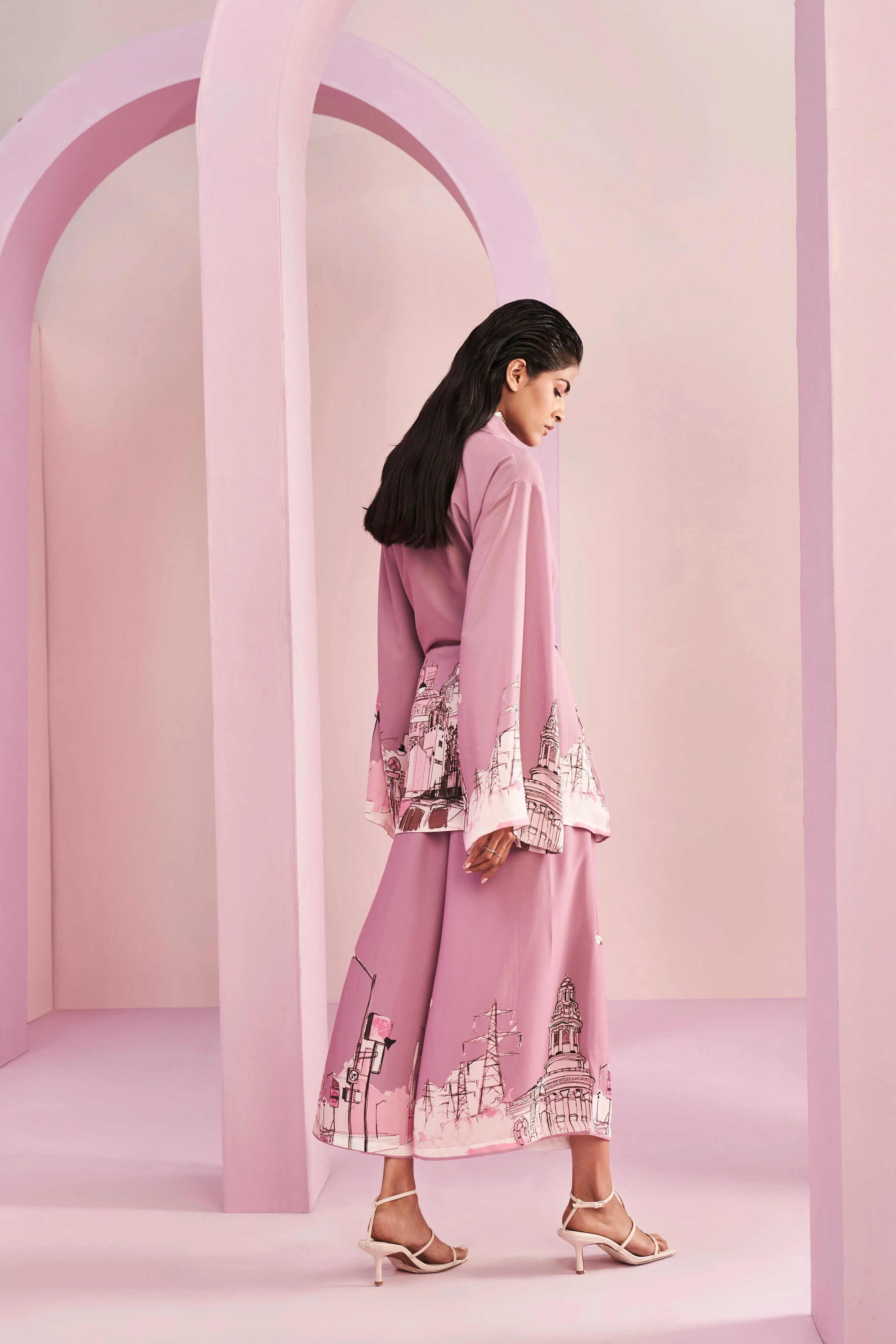 Orchid City Life Print Kimono Set