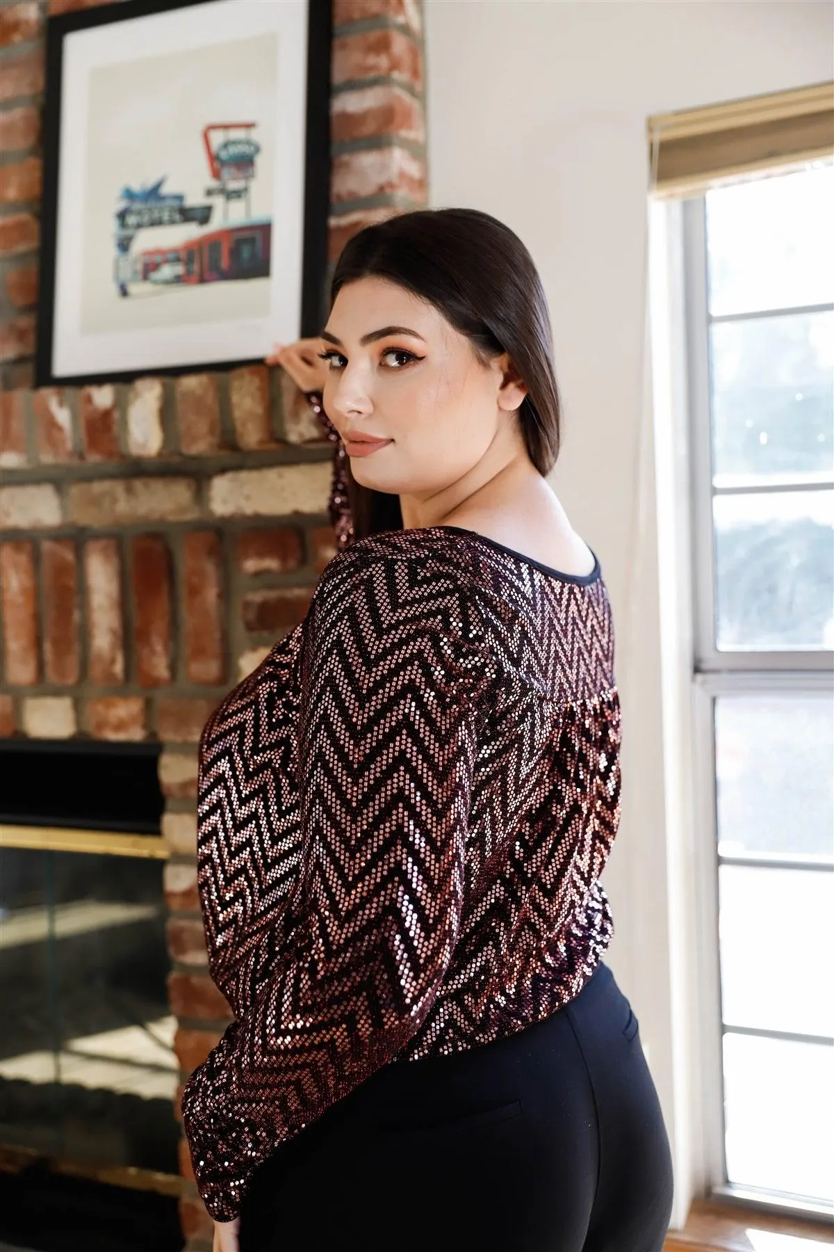Plus Size Sequin Print Front Cut-Out Ruched Sleeve Bodysuit