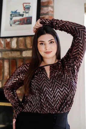 Plus Size Sequin Print Front Cut-Out Ruched Sleeve Bodysuit