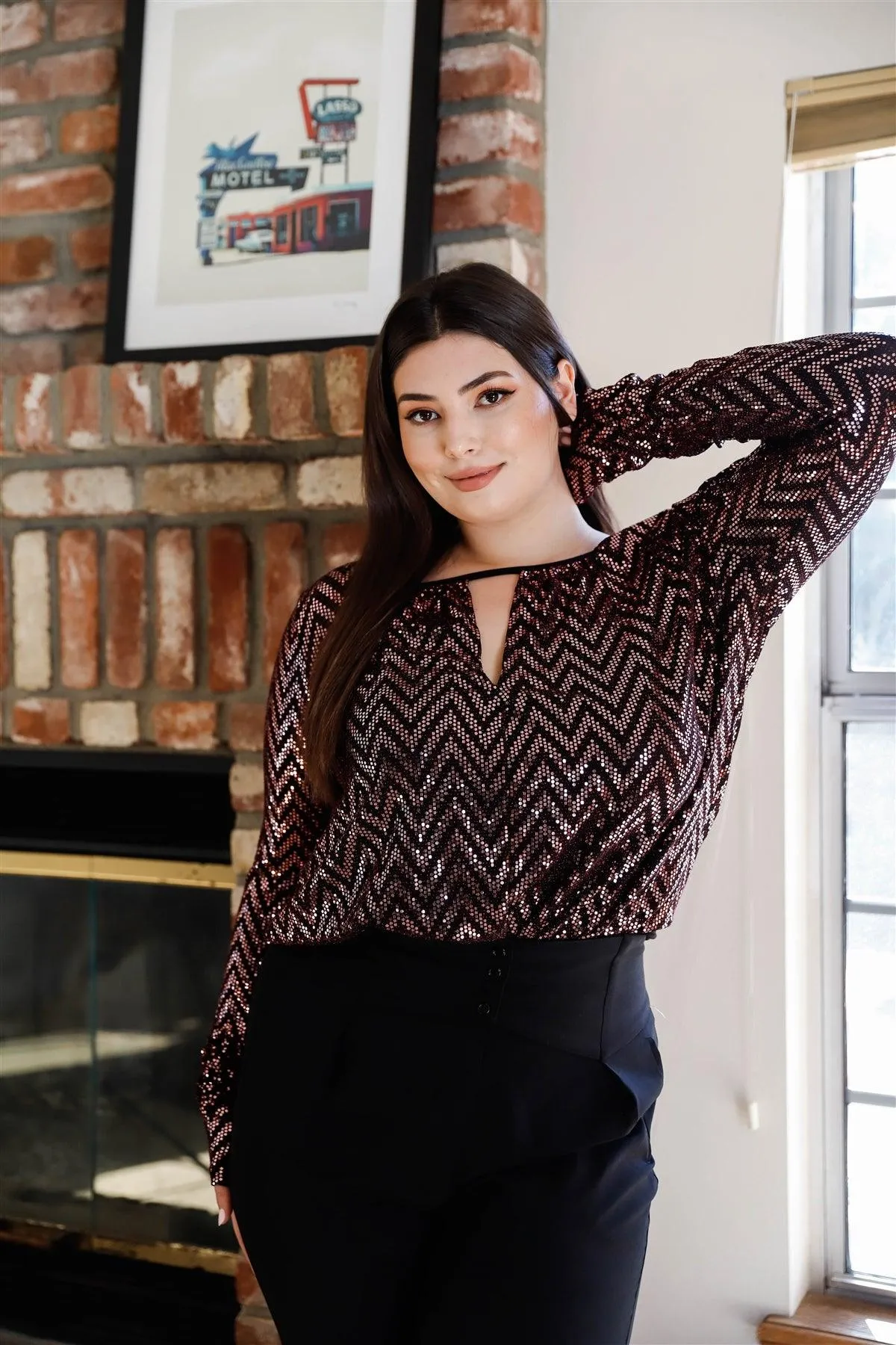 Plus Size Sequin Print Front Cut-Out Ruched Sleeve Bodysuit