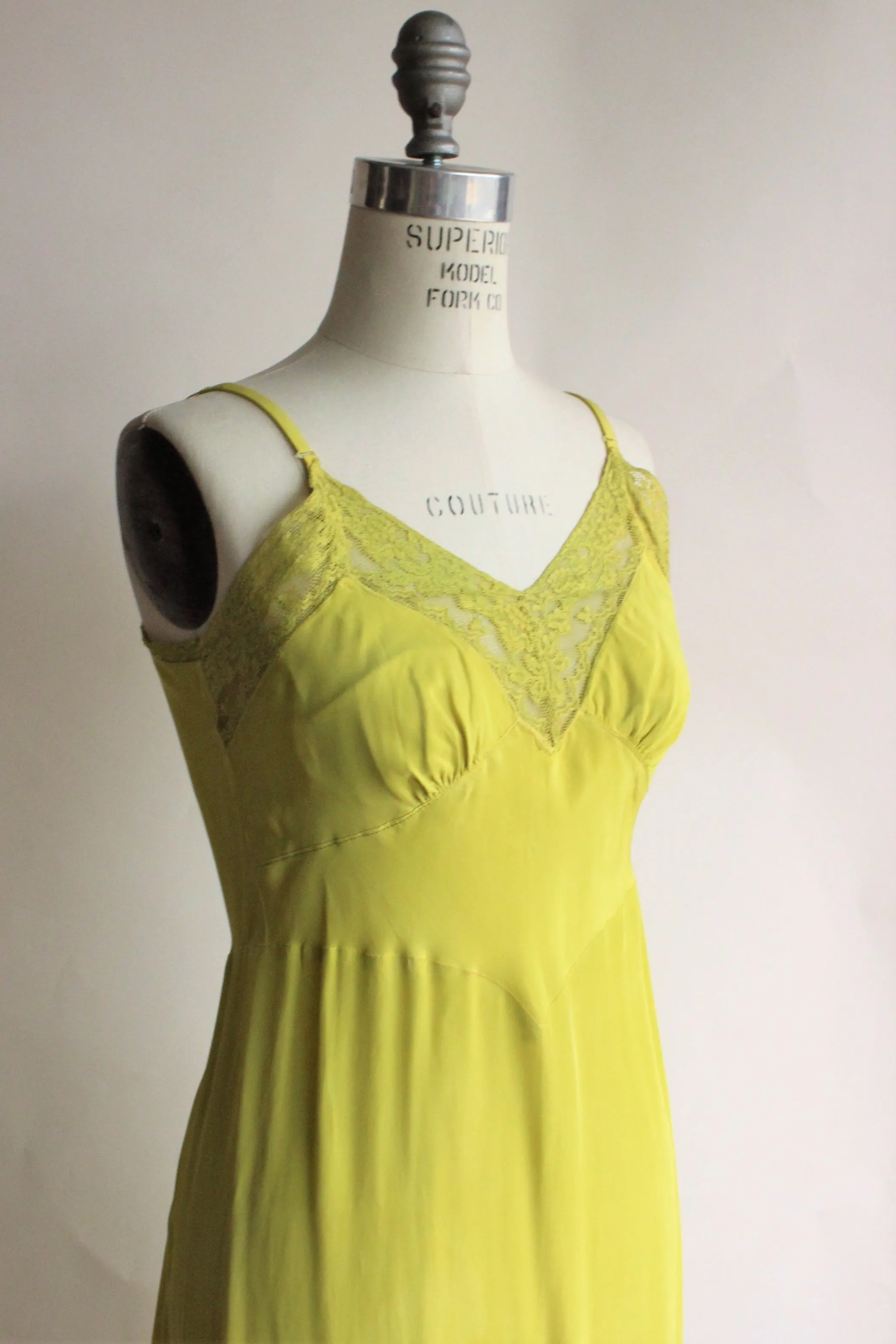 Vintage 1950s Chartreuse Green Rayon Full Slip