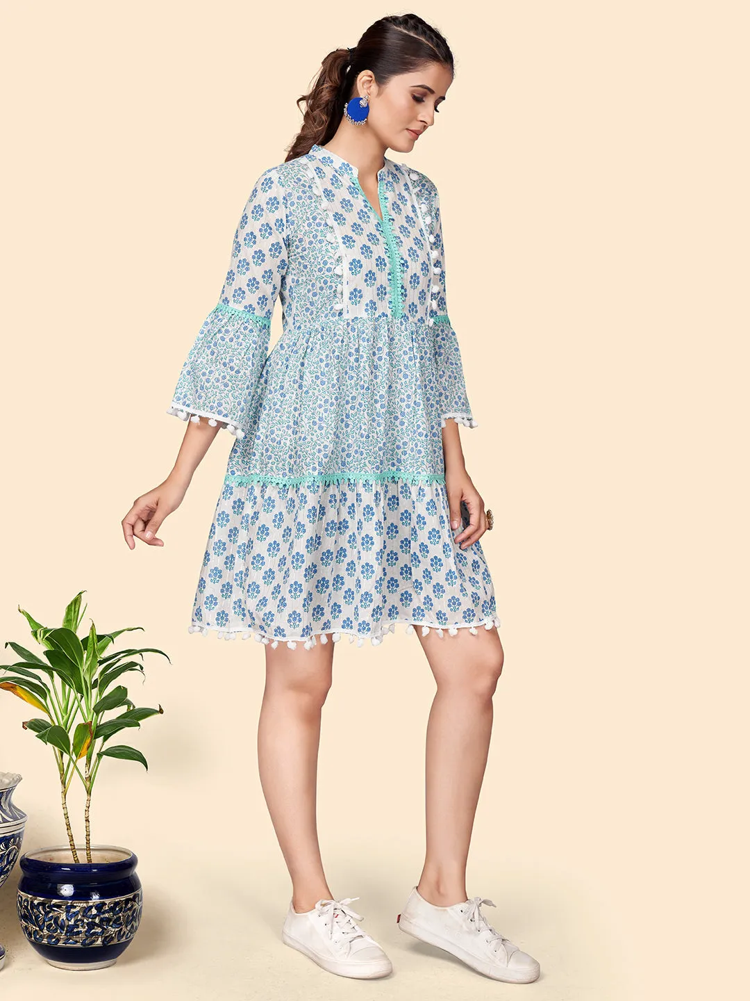 Women'S Floral Print Flared Cotton Blue Stitched Dress